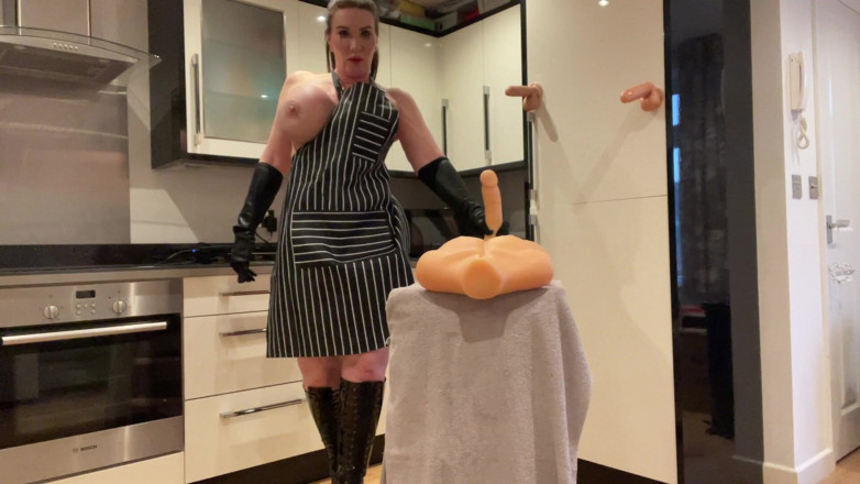 Sophie James: The Nastiest Stepmom Deepthroat Apron Slut There Is!!