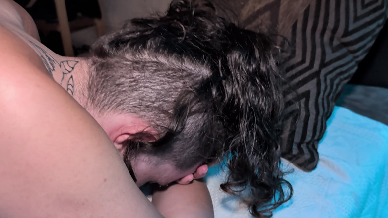 Trans dominatrix Gabrielle L: Ich rothaarige ihren arsch mit einem Paddel