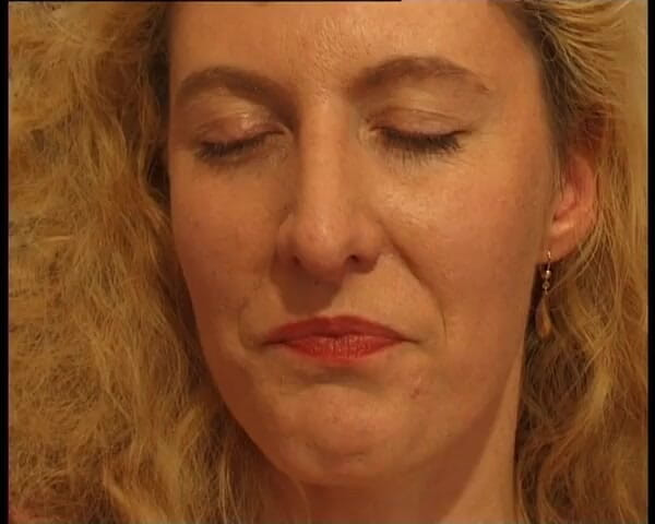 YOUR FIRST PORN: Reife Hausfrau Lisa Ist Notgeil. Analdidospass Und Kugeln - dojrzała gospodyni...