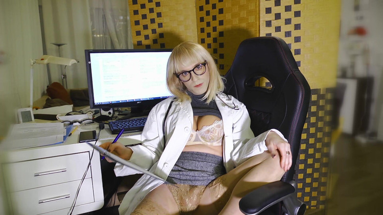 TV_Helena: Giờ tư vấn với tranny doc helena! Hãy kiểm tra...