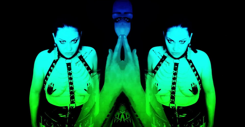 Goddess Misha Goldy: Udělej mě svým spermatem mnohem mocnou! Honění pro succubus ze...