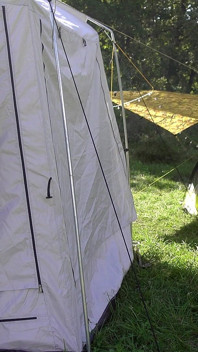 Riskante camping-masturbation - fast im freien erwischt