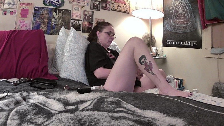Gh0st781: Mistress Starry ignores you