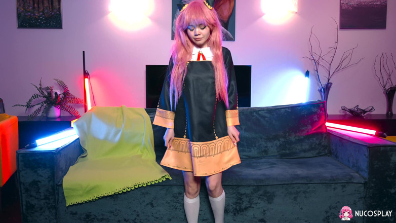 Nu Cosplay: Foxy cute anime cadela Rebecca Nikson dá-se um orgasmo com...