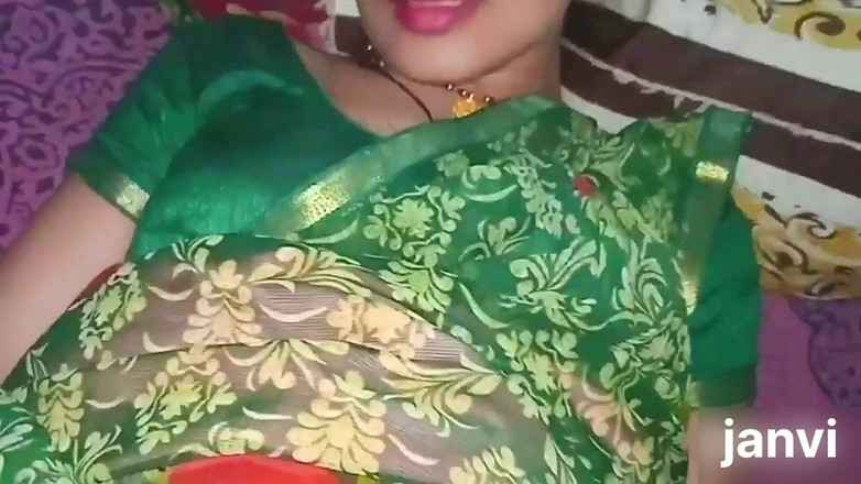 Village studio: När svägerska arbetade i köket knullade hennes svåger Came.i min...