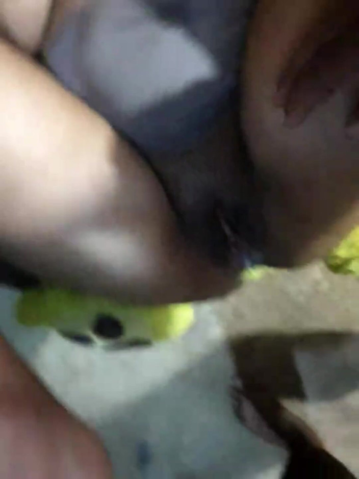 Tiyana: Chefin fickte mich hart und tief in den hals