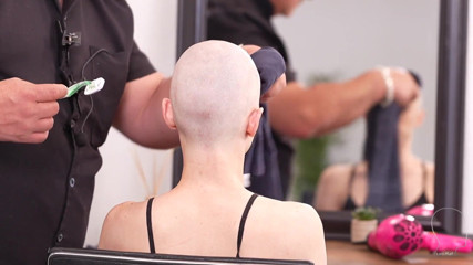 Euro Bald: Moniqe