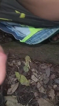 Трохи погрався зі своїм членом