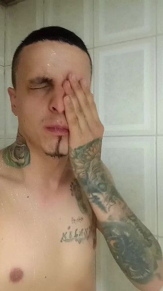 Alexgarcia: 谁帮我洗澡