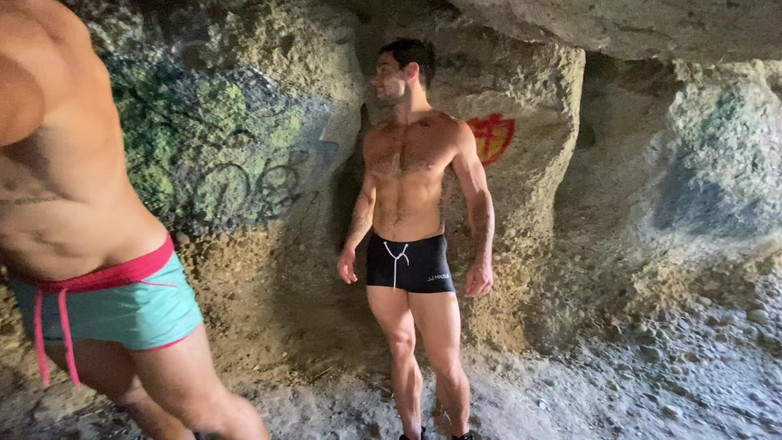 Dante Colle Gay: Kirli adamlar sikişecek bir mağara buluyor