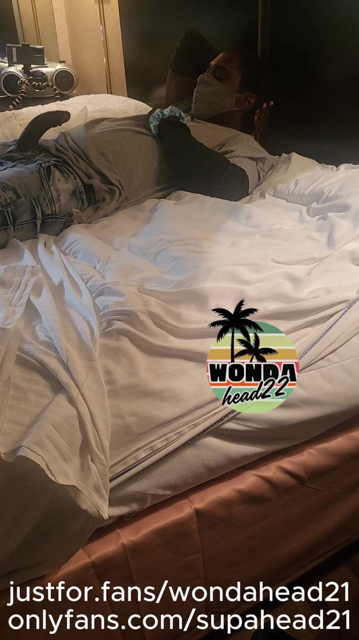 Wondahead21: Maratonul nemilosului de în gât la hotel