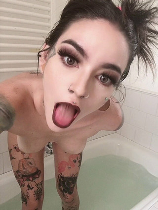 Latinxbabe: Beauty in the Water