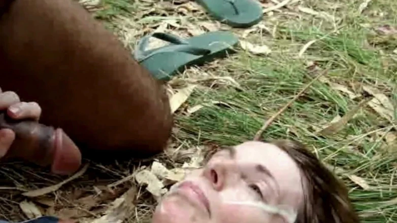 Milfcamsex: Sex in the Countryside... Patricia and Her Boyfriend