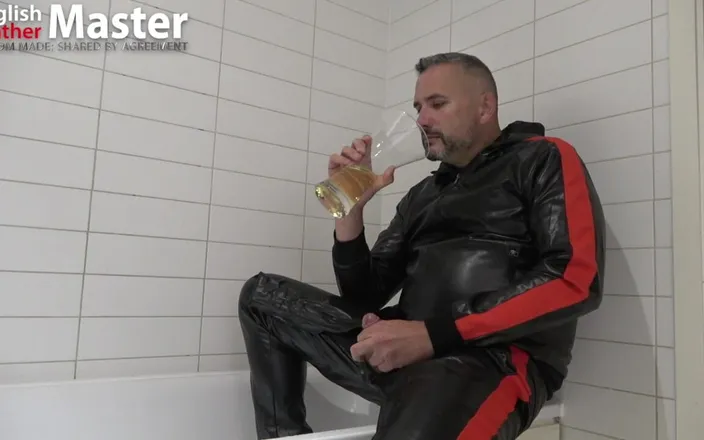 EnglishLeathermaster: Chubby Uncut Daddy Pisses and Spits