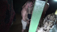 French dudes with big cocks: Gangbang bez sedla v Madirdu s hetero chlapci