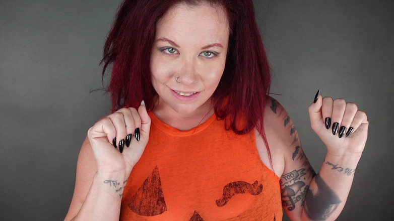 Deanna deadly: POV halloween lechtá k orgasmu dlouhými ostrými černými nehty na zrzce