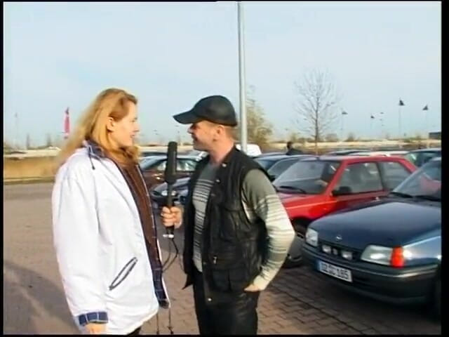 Dirty Teeny: Zrzavá teenagerka s velkými prsy a chlupatou kundičkou je nahá...