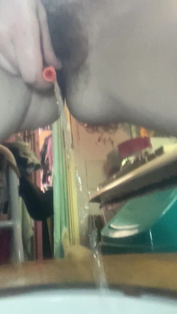 MistressWriggler: Bersaing dengan Rachel Wriggler: Fannying Mengenai Sebelum Menggunakan Kateter Untuk...