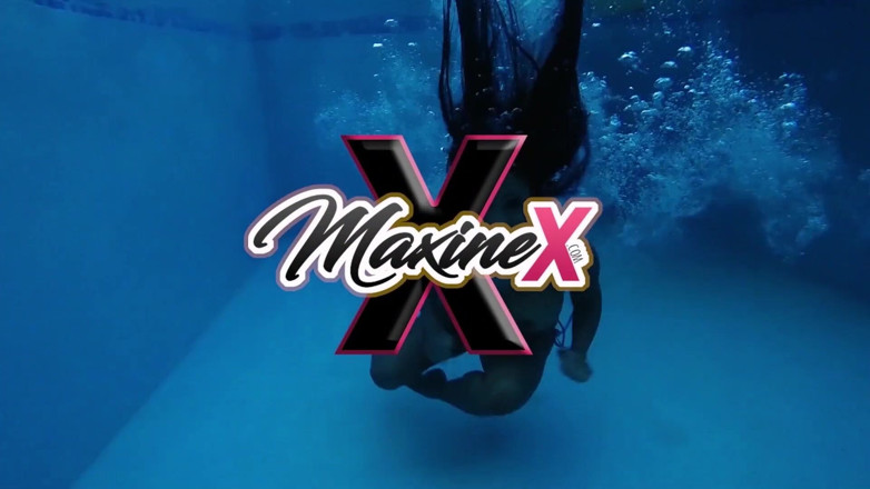 Maxine X: Asiatische MILF Maxine X &amp; bbc gangbang mit dicken titten!!