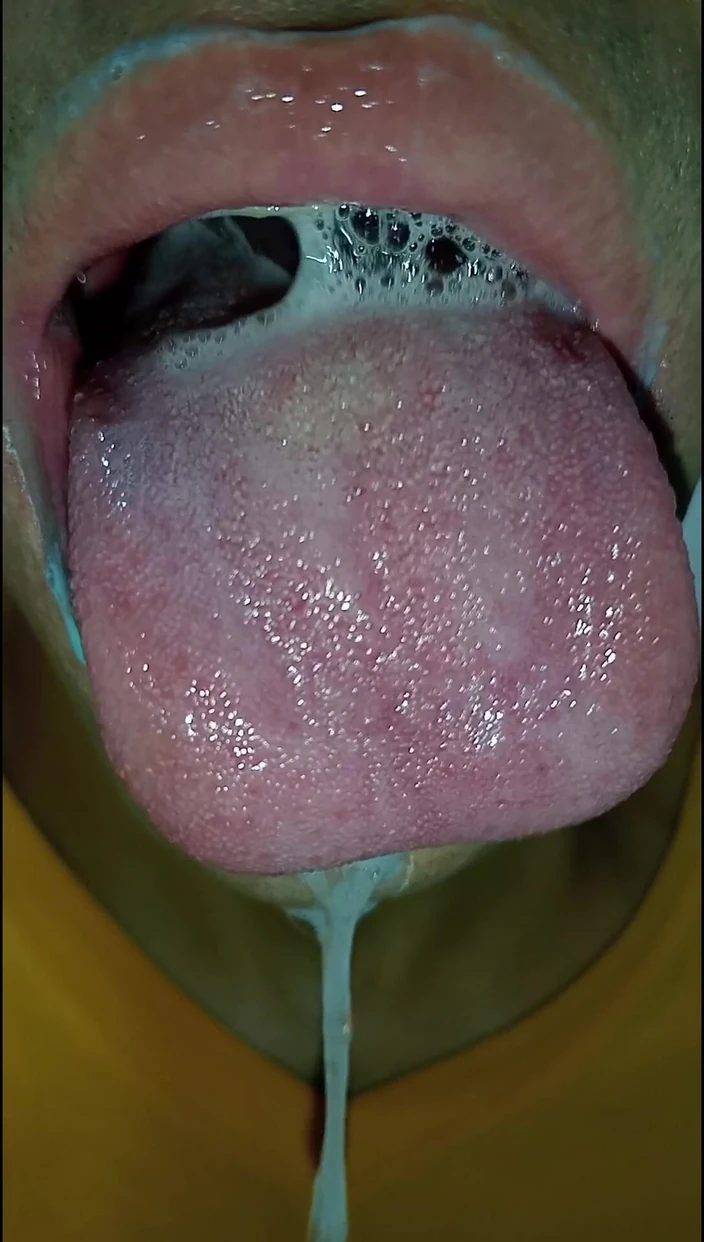 Rey rey: I Want Your Milk in My Mouth, Tongue, Long Tongue...
