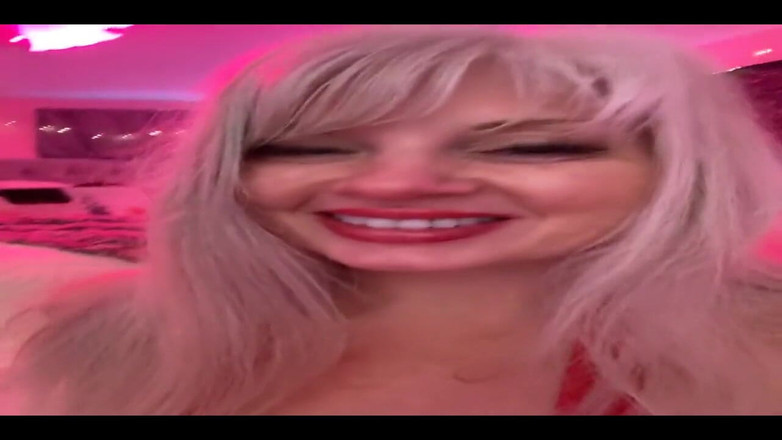 PaintedRose: 743612078274650112.mp4