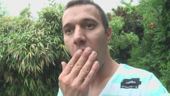 Erotic Planet X: Blondes Schätzchen Lutscht Schwanz Und Spreizt Muschi in Der Werkstatt