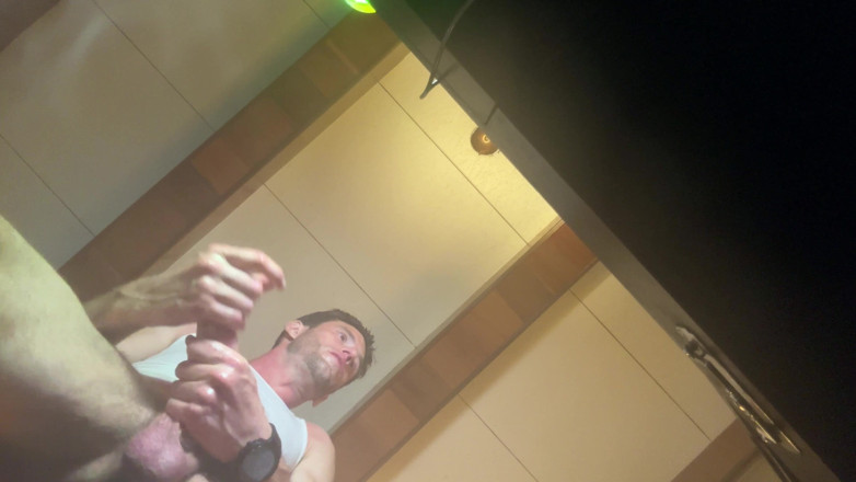 Savage confidence: Clear View up at My Two Handed Jerk Motion