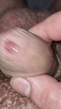 Small dick cumming! Need to watch....