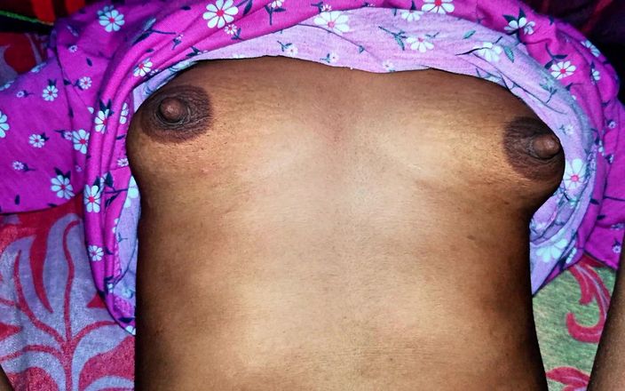 Bithi69gril: 德西印度女友新男友第一次阴户传教士式性爱 大鸡巴