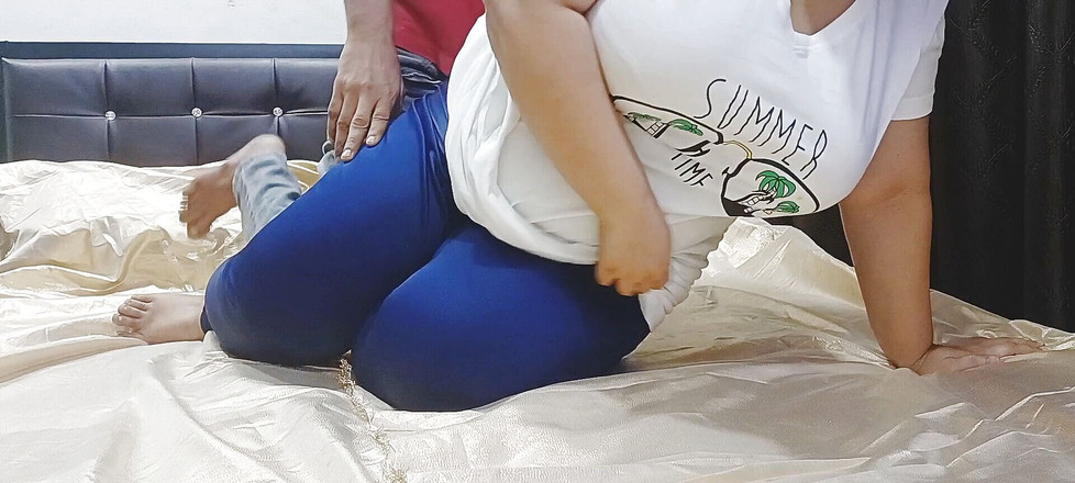 SameerPhunk: Teman wanita montel India dengan buah dada besar dikongkek pantat...