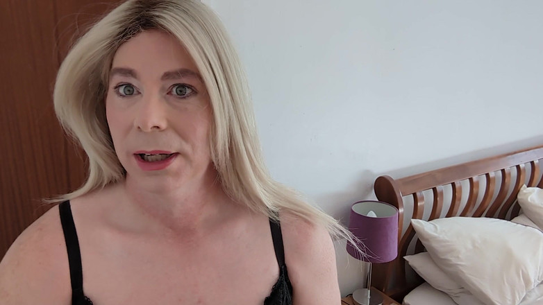 Nikki T Gee: But Plug, Sexy Lingerie, Public Play and a Big, Hard,...