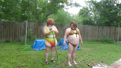 BBW nurse Vicki adventures with friends: Des trucs propres et l'un l'autre avec moi et la...