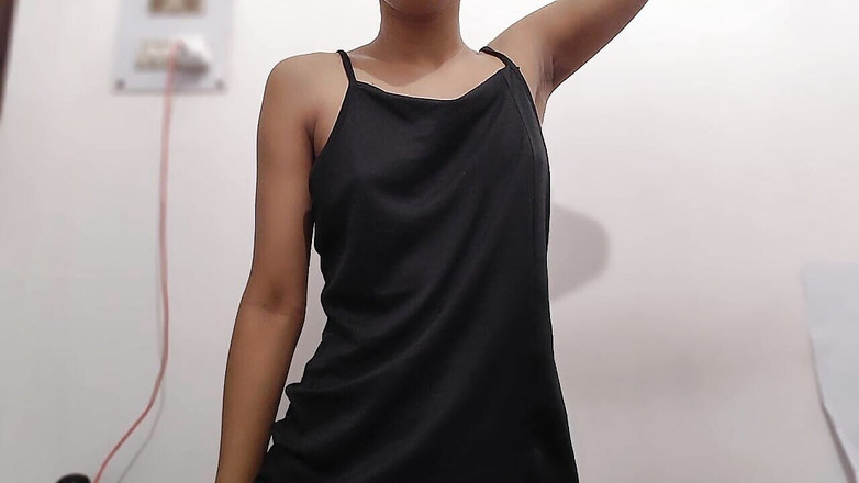 desigirl93: 斯里兰卡可爱的青少年 18+ 女孩自慰到激烈高潮