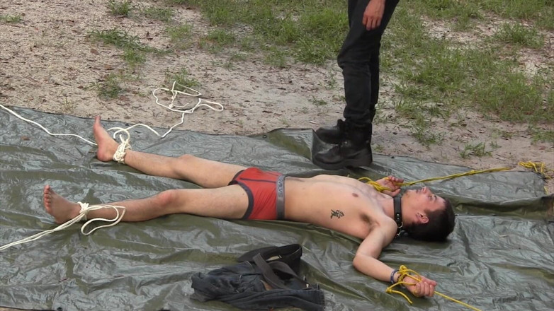 Dream Boy Bondage: Hung Slave - rozdział 10