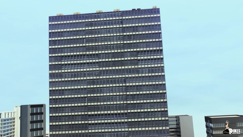 Enter Tranz: Velký čůrák Trans šéf šuká svého velkého zadku zaměstnance ráno