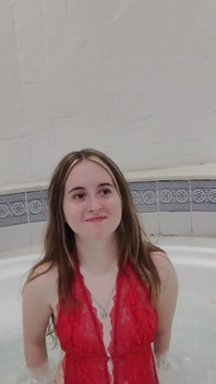 Godersi la jacuzzi