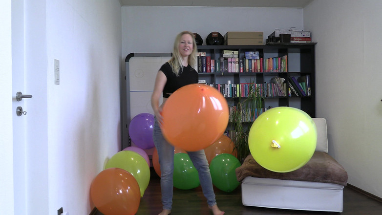 Blondehexe: 그녀가 큰 것을 좋아한다면 ...