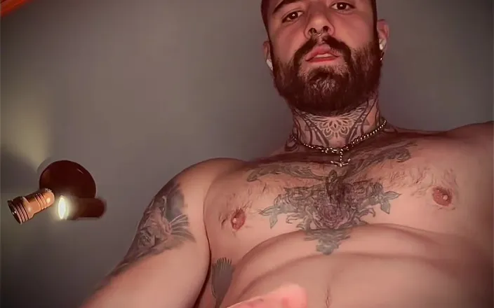 JackSpanish: Extended Preview I Find U Watching C,me While I'm Training...