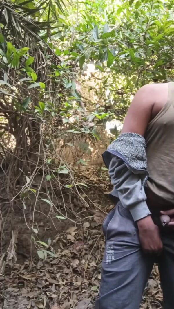 IsmaatDeva: Horny Forest Peeing
