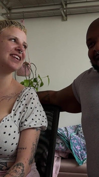 Sledování našeho porna část 1 - Lola Milk X Axel Reigns