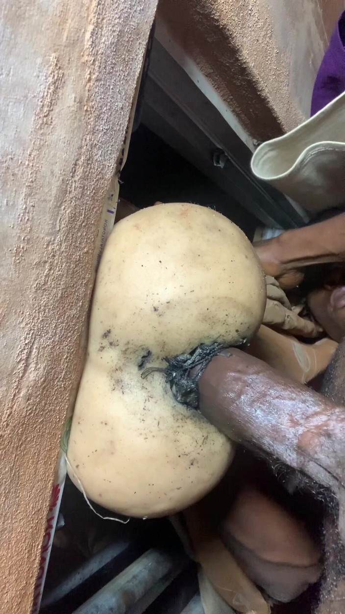 Bangcum8: Hãy để tôi đụ con đĩ lớn này rất nóng bỏng bằng cách...