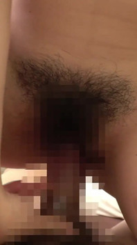 Il segreto per chiudere l'affare è il live show!? Il venditore di giocattolo adulto visita le donne sposate! -2
