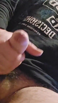 L’attente De Mon Café Du Matin Finit En Masturbation Excitée Avec Une Éjaculation Sur Le Sol