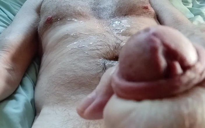 Hairyartist: 7 Day Cumshot!