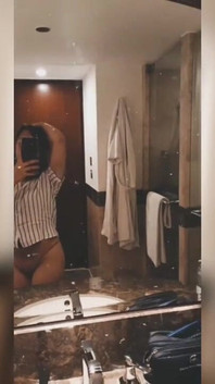 谁想和我一起洗澡？