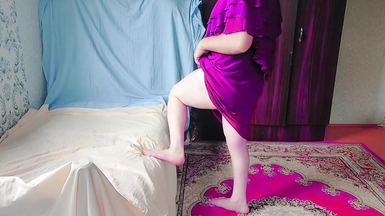 Kitty_Cross: क्रॉसड्रेसिंग वस्त्र: अद्वितीय और आंख को पकड़ने वाले पहनावा का प्रदर्शन!