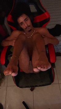 Posições Pra Me Fuder Na Cadeira Gamer, Pés E Punheta