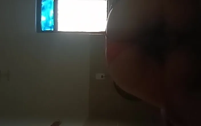 E-Alfa: Eva Can't Stand Fucking, We Went to a Cheap Motel...