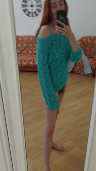 I Knitted Myself a Top and a Sweater, Bragging 2