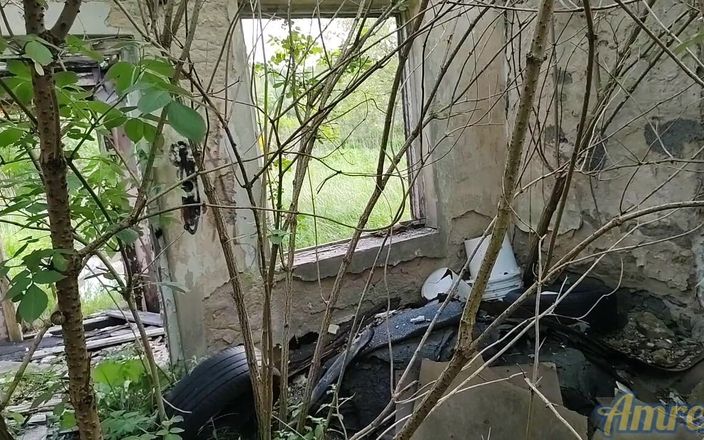 Amreis: Butuh tempat untuk muncrat! Bagian 9. Tempat baru, sperma dan jalan-jalan...